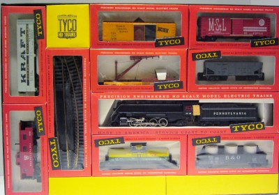 TYCO HO Scale Train Set T6127 Mammoth of the Rails 8 Cars