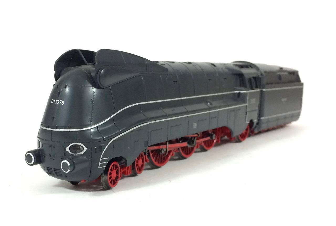 Liliput Bachmann HO BR 01 1078 DR Epoche II & Artitec HO 752